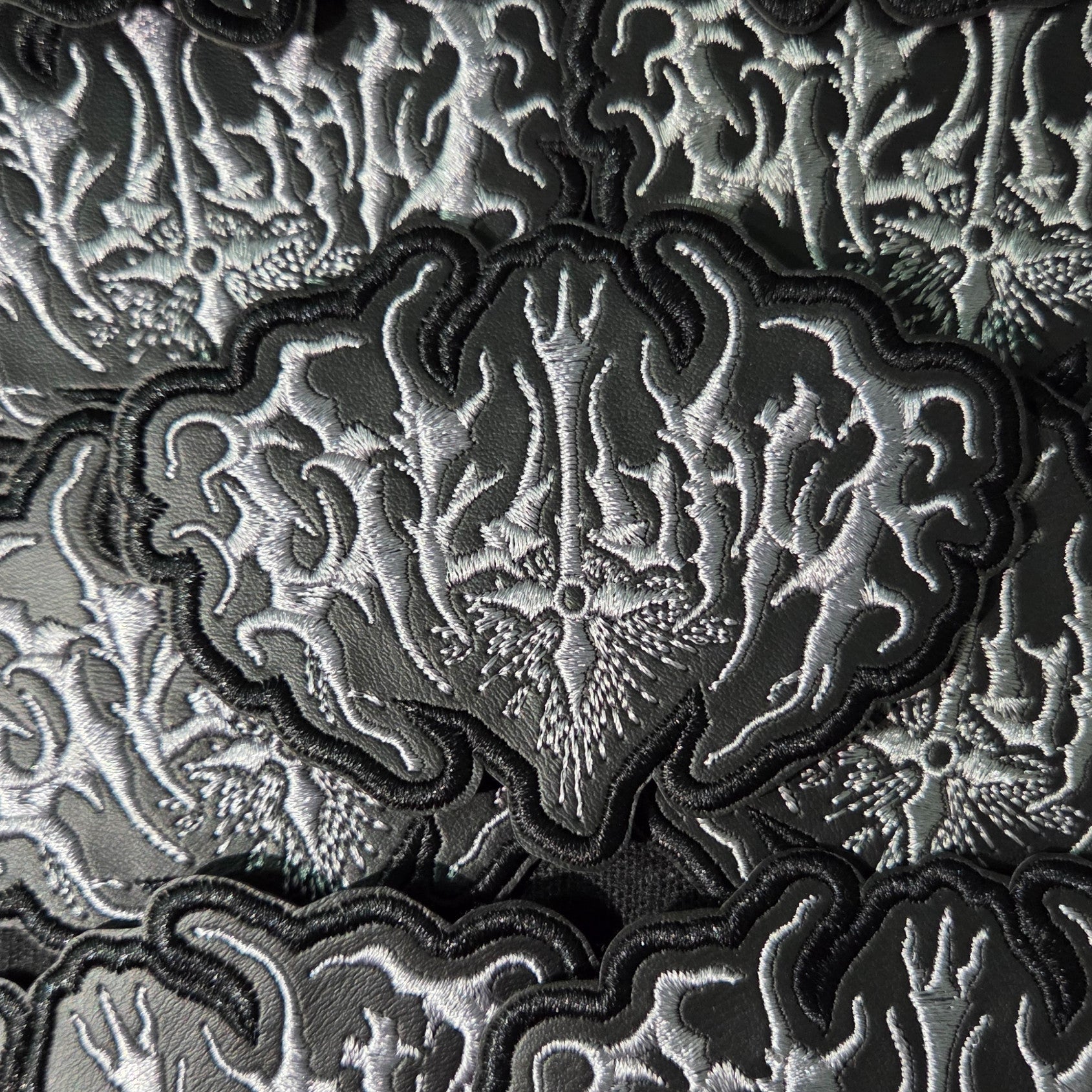 Outlaw – Logo Patch