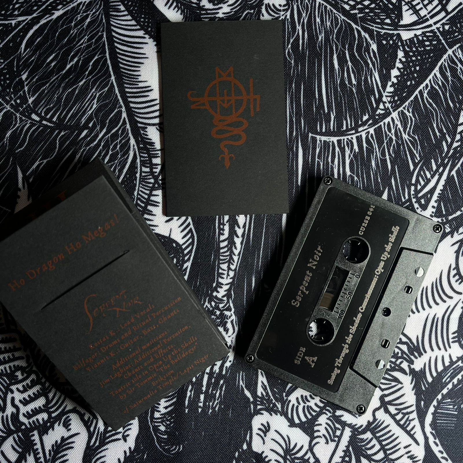 Serpent Noir - Seeing Through the Shadow Consciousness (Open Up the Shells) Cassete