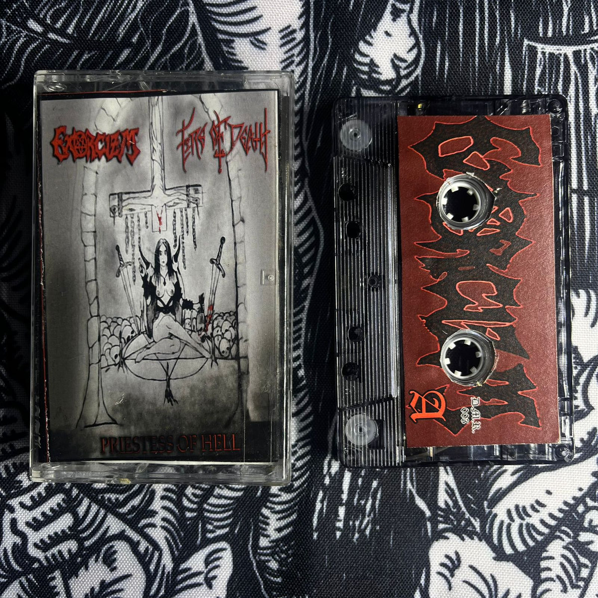 FIRE OF DEATH / EXORCIZM - Priestess of Hell Cassete | Black Hearts Records
