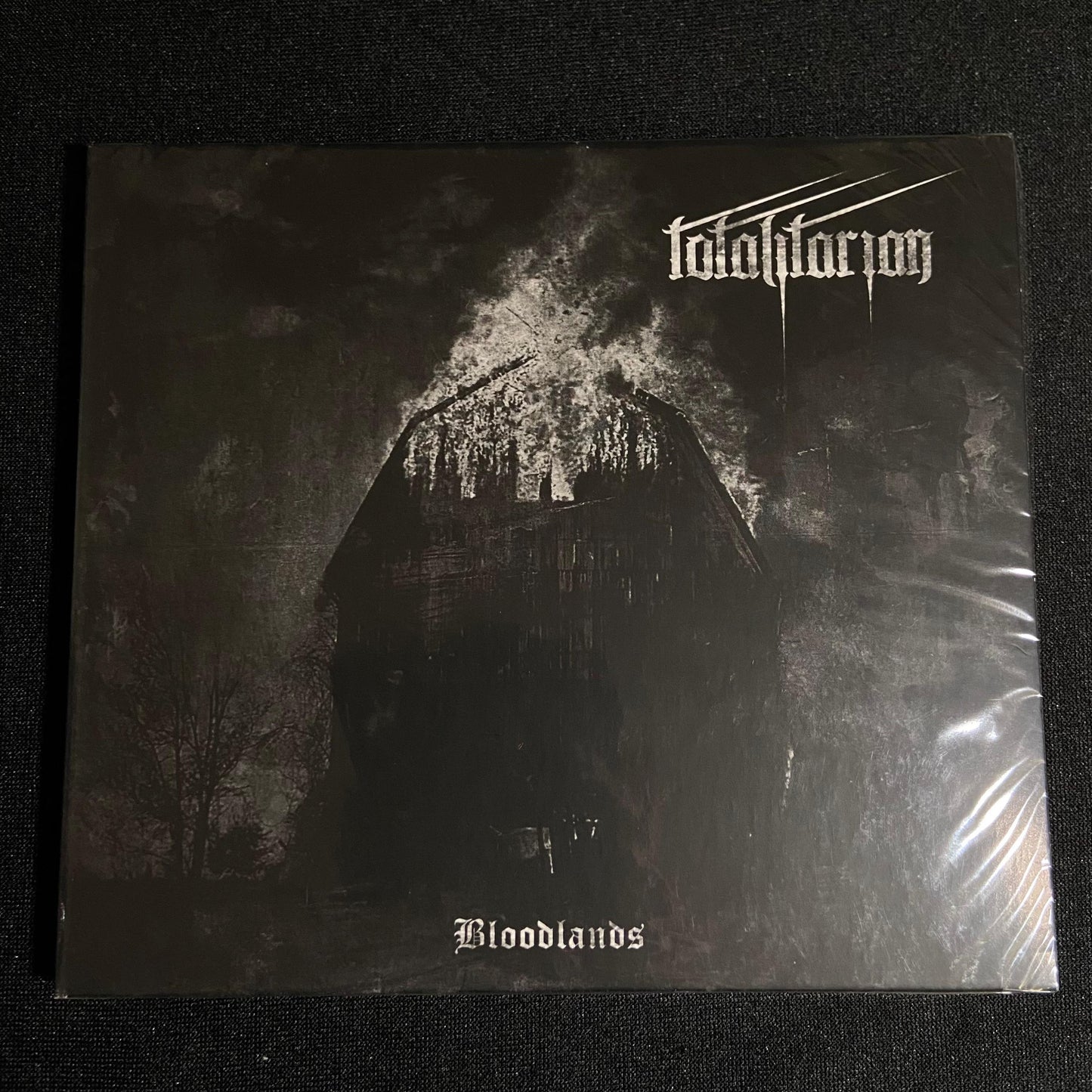 Totalitarian - Bloodlands CD Digipak
