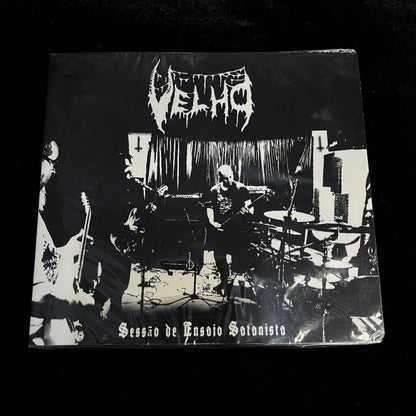 Velho - Sessão de Ensaio Satanista CD Digipak | Black Hearts Records