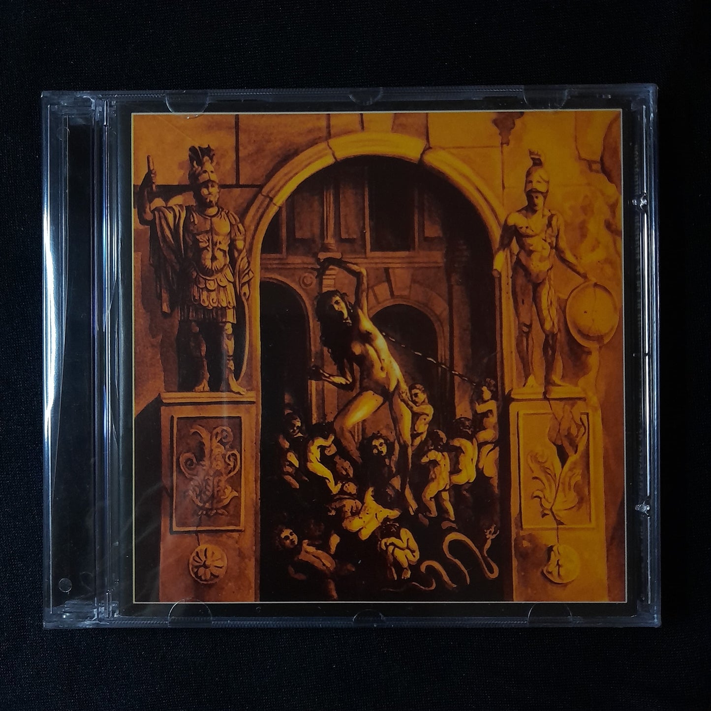 Evil Spectrum / Uttertomb - Heic Noenum Pax CD